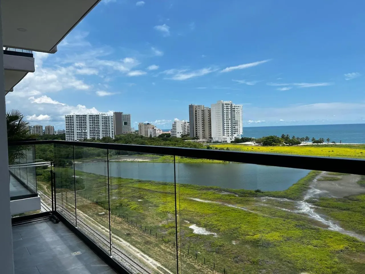 Apartamento Deluxe En Pozos Colorado - Santa Marta Apartment Santa Marta (Magdalena)
