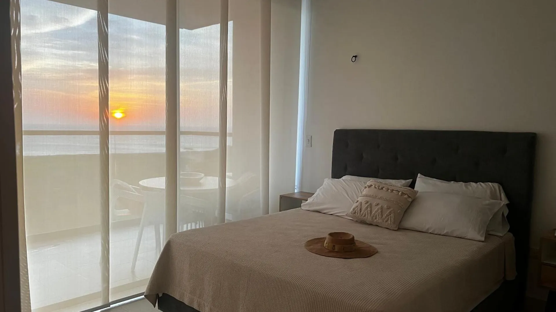 Apartamento Deluxe En Pozos Colorado - Santa Marta 0*, Santa Marta (Magdalena) Colombia